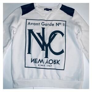 Forever 21 New York Avant Garde Sweatshirt NYC